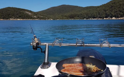 Fishing With Skipper Dave Port Welshpool Wilsons Prom